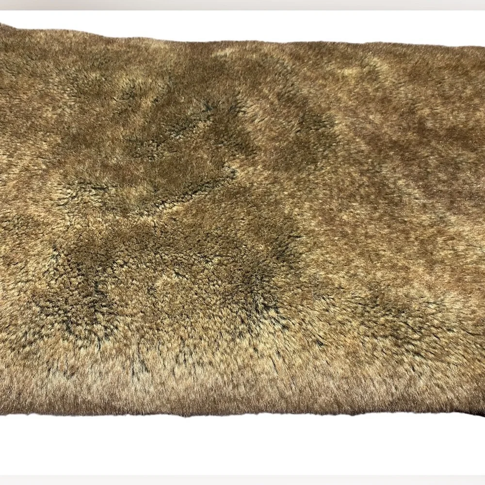Pottery Barn faux fur‎ brown throw blanket